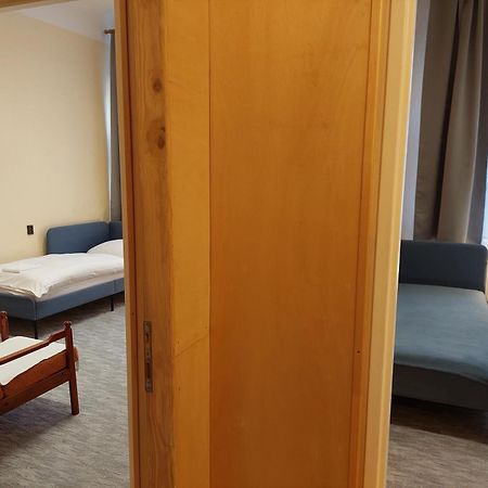 Apartment Corona 科希策 外观 照片